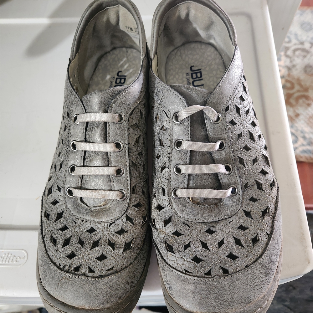 JBU Women's Gray Casual Shoes